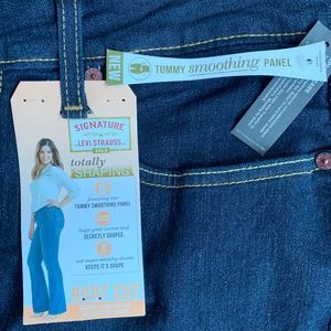 NWT Levis Tummy Control Boot Cut Jeans Size 16W